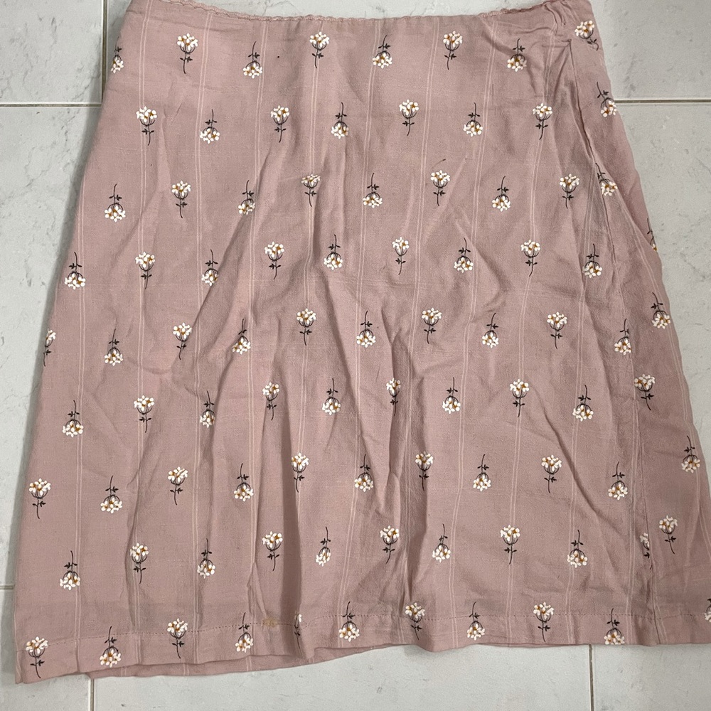 John Galt Brandy Melville one size fits all pink floral skirt
